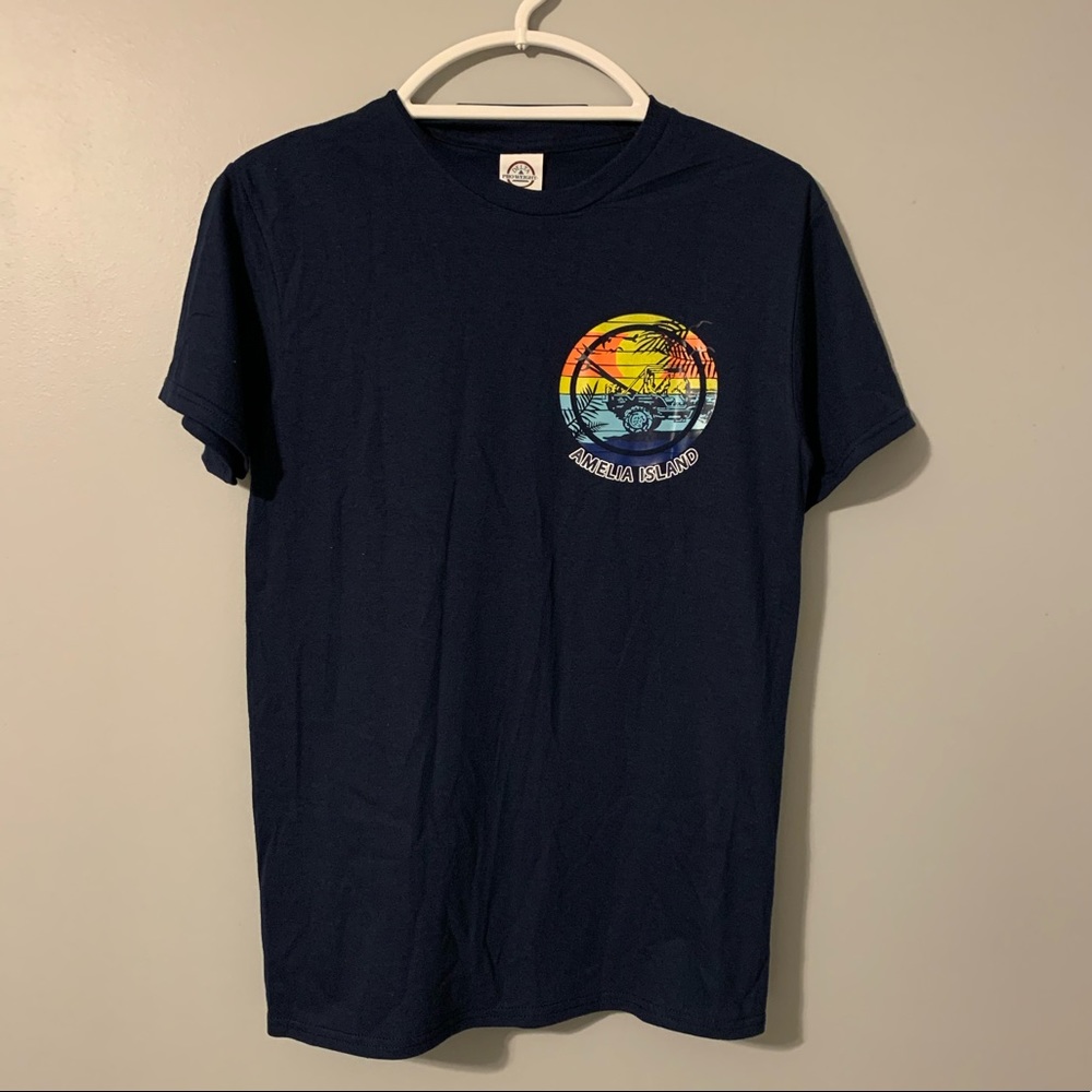 NWOT Amelia island shirt size small